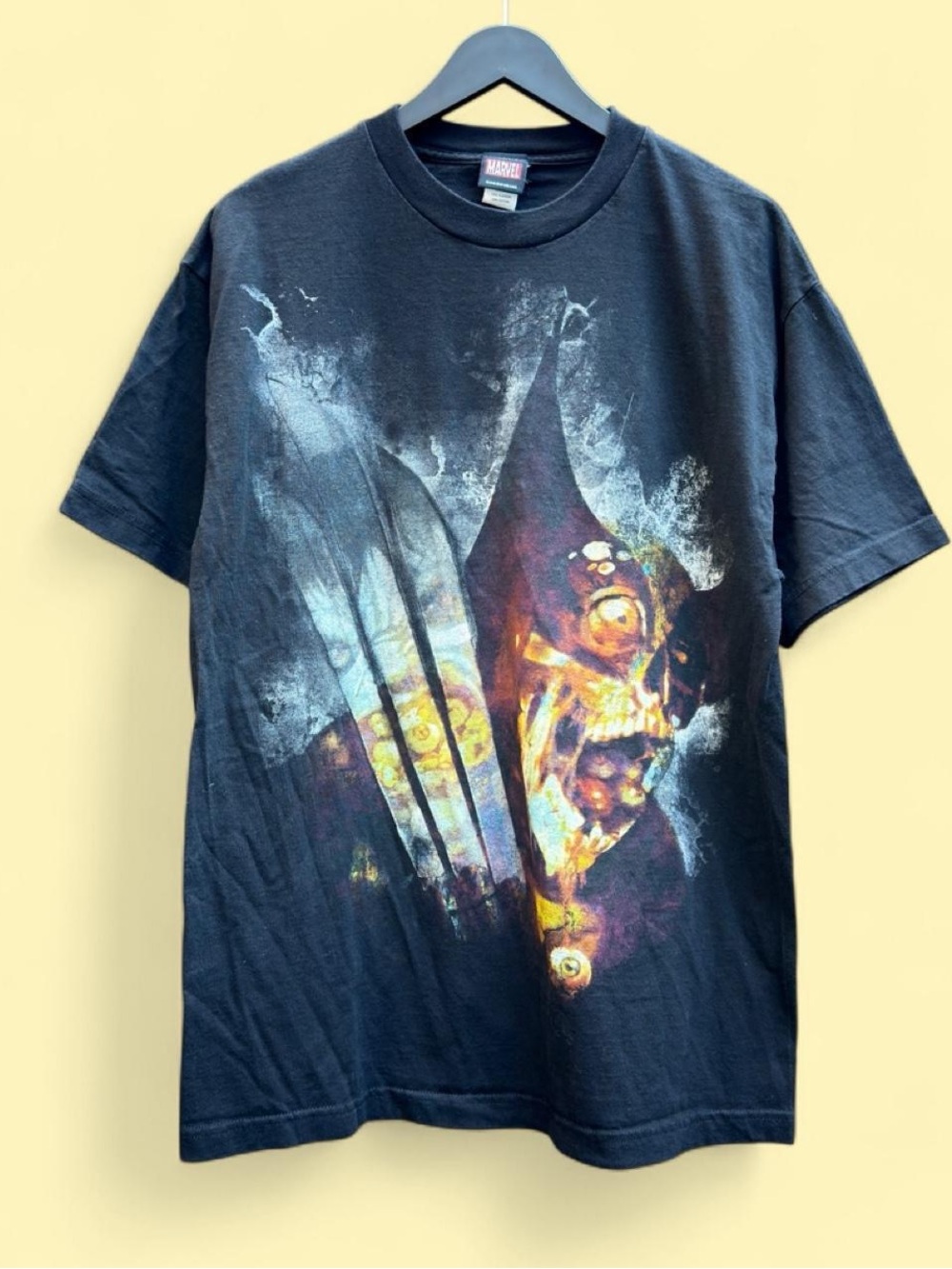 Marvel black wolverine zombie tee Size L mad engine vintage
